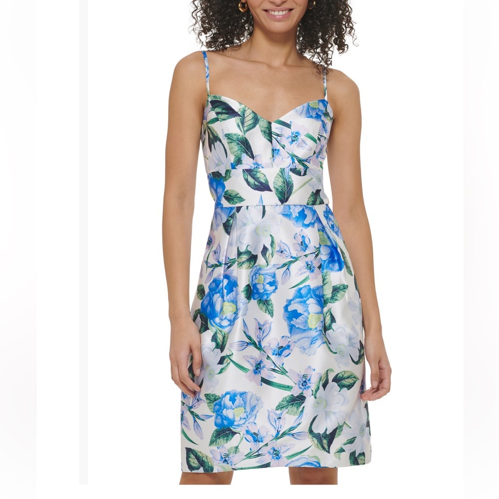 Classic Spaghetti Strap Tulip Dress